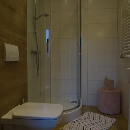 Dworek Na Rowni * 자코파네