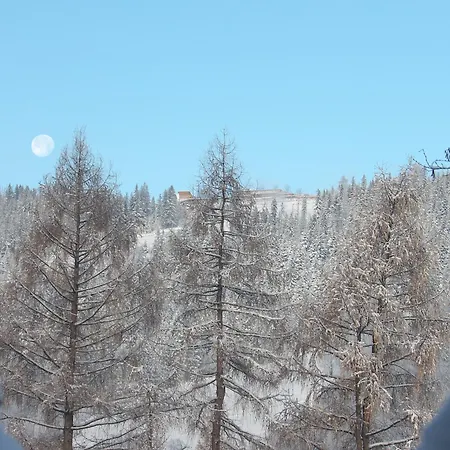 民宿 Dworek Na Rowni