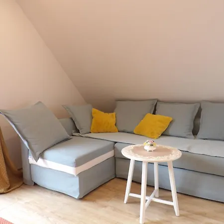 홈스테이 Dworek Na Rowni 자코파네