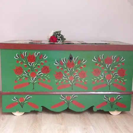 Dworek Na Rowni منزل للإقامة زاكوباني