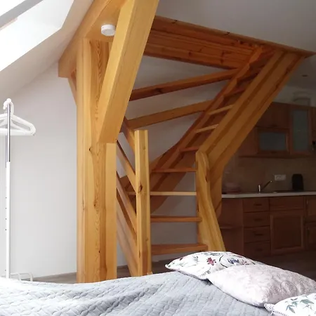 홈스테이 Dworek Na Rowni *